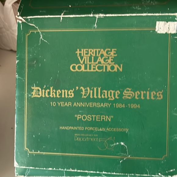 Department 56 Dickens Village series 10 year anniversary postern - Picture 3 of 3